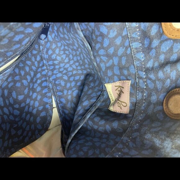 Fossil key Per multi color zigzag coated canvas ltote with blue & brown … - Picture 14 of 14